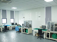 有源晶振燒錄中心實(shí)驗(yàn)室